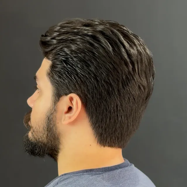 Corte de lado com volume